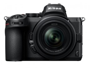 Nikon Z5 + Nikon NIKKOR Z 24-70mm f..