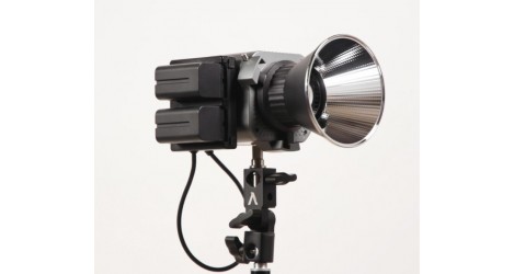 Aputure Amaran 60 X свет