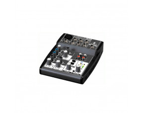 Микшерный пульт Behringer Xenyx 502..